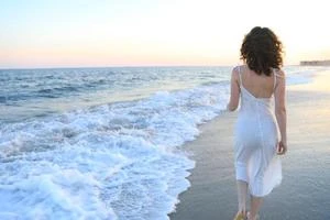 ARIELLEArielle Milk Slip Dress 100% Milk Fabric - Image 5