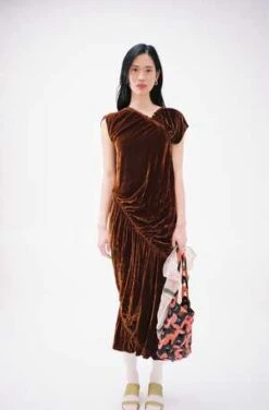 BaserangeOcular Rossia Dress - Rust Brown