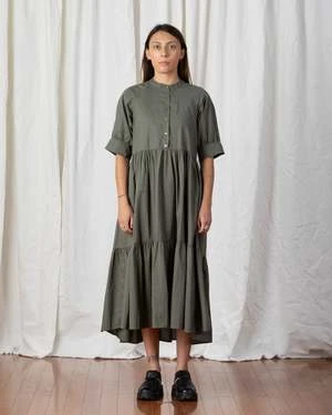 Ali GoldenRAGLAN TIERED DRESS - FADED OLIVE