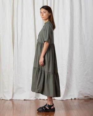 Ali GoldenRAGLAN TIERED DRESS - FADED OLIVE - Image 6