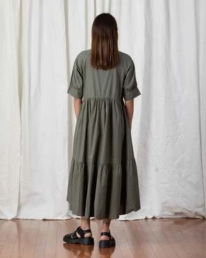 Ali GoldenRAGLAN TIERED DRESS - FADED OLIVE - Image 8