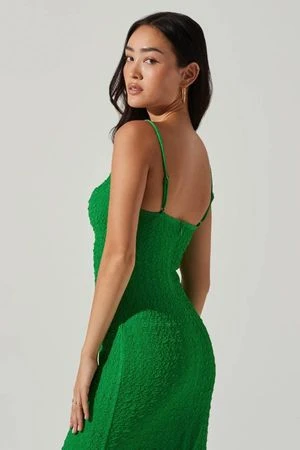 ASTR The LabelSigny Textured Midi Dress - Green - Image 3